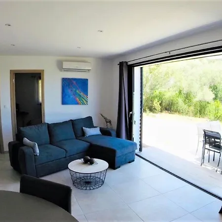 Villa Jolie Climatisee Proche Des Plages De Pinarello Et San Ciprianu Sainte-Lucie de Porto-Vecchio