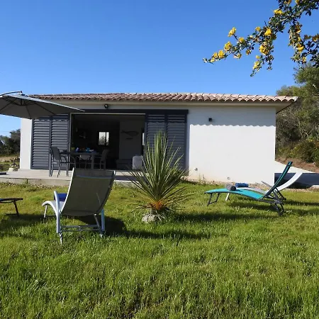 Villa Jolie Climatisee Proche Des Plages De Pinarello Et San Ciprianu Sainte-Lucie de Porto-Vecchio